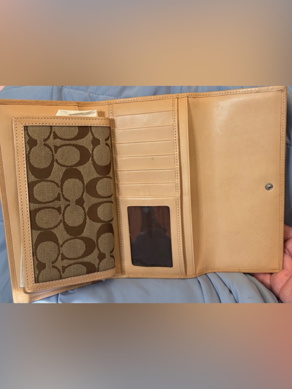 Coach Signature Long Wallet - Picture 11 of 12